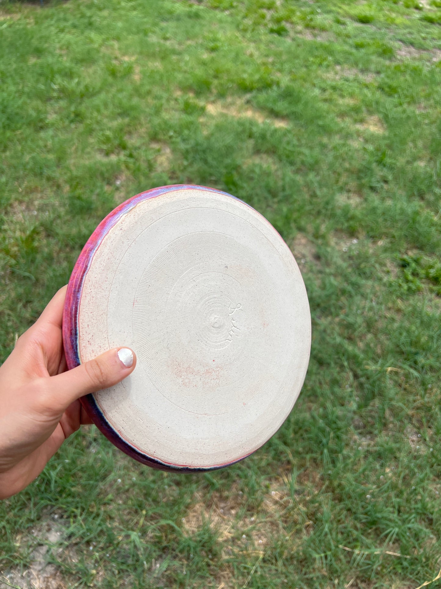 flowy pink plate