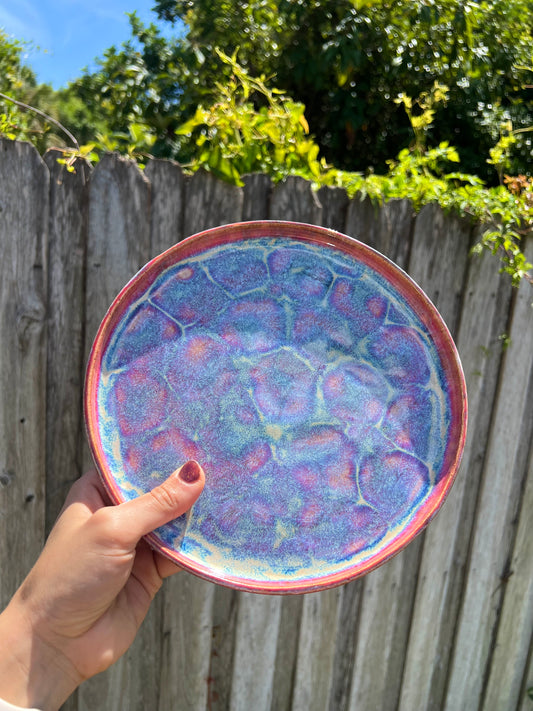flowy pink plate